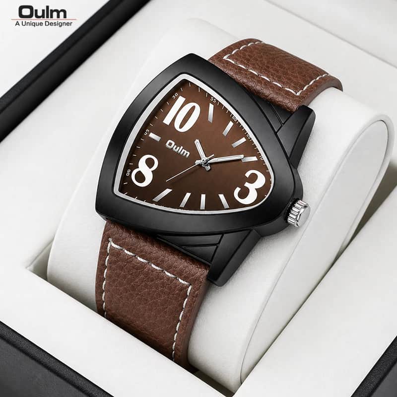 UM33 Oulm Big Dial Unique Triangle Watch