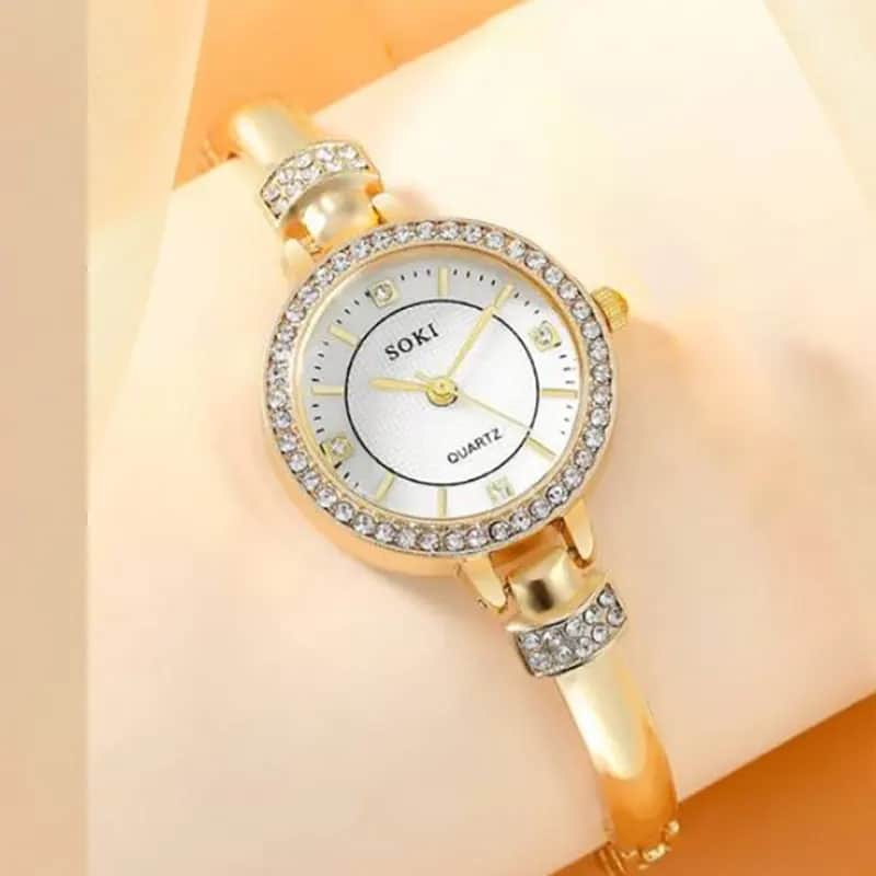 K1035 Luxury Elegant Quartz Watch For Women