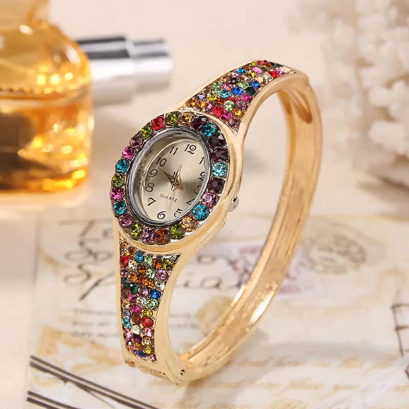 K3008 Rhinestone Décor Round Pointer Watch